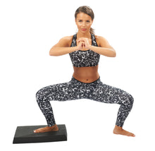 Lade das Bild in den Galerie-Viewer, Balance Kissen Bamusta Cuatro